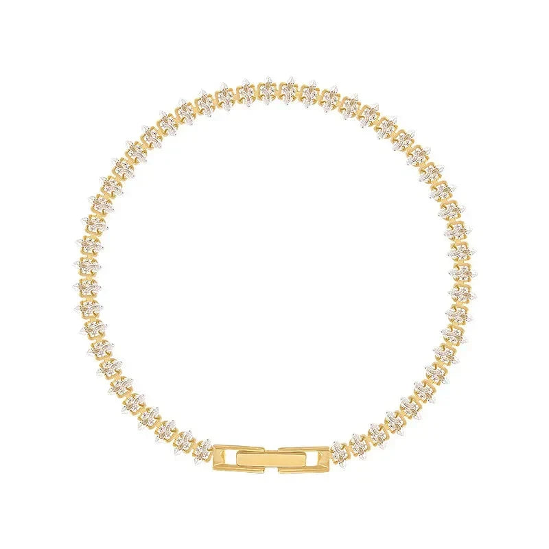 Vethoria – Luxury Paved Bracelet
