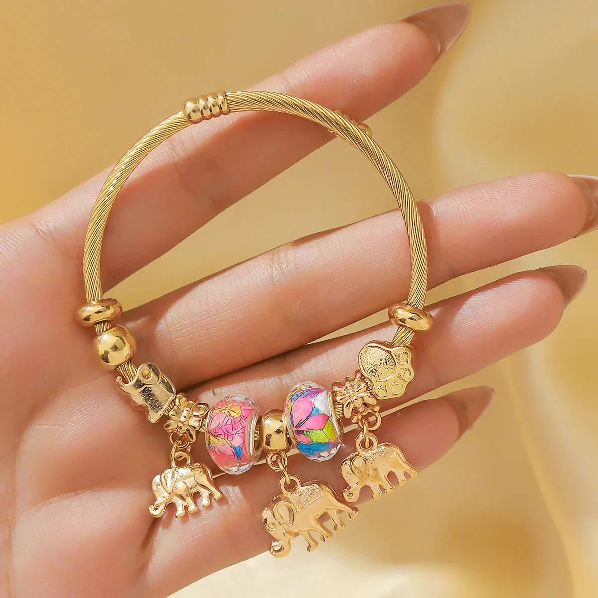 Mirelith – Elegant Stylized Bracelet