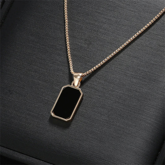 Orvielle – Timeless Pendant Necklace