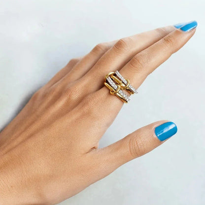 Golden Aura – Hypoallergenic Women’s Ring with Zirconia