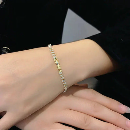 Vethoria – Luxury Paved Bracelet
