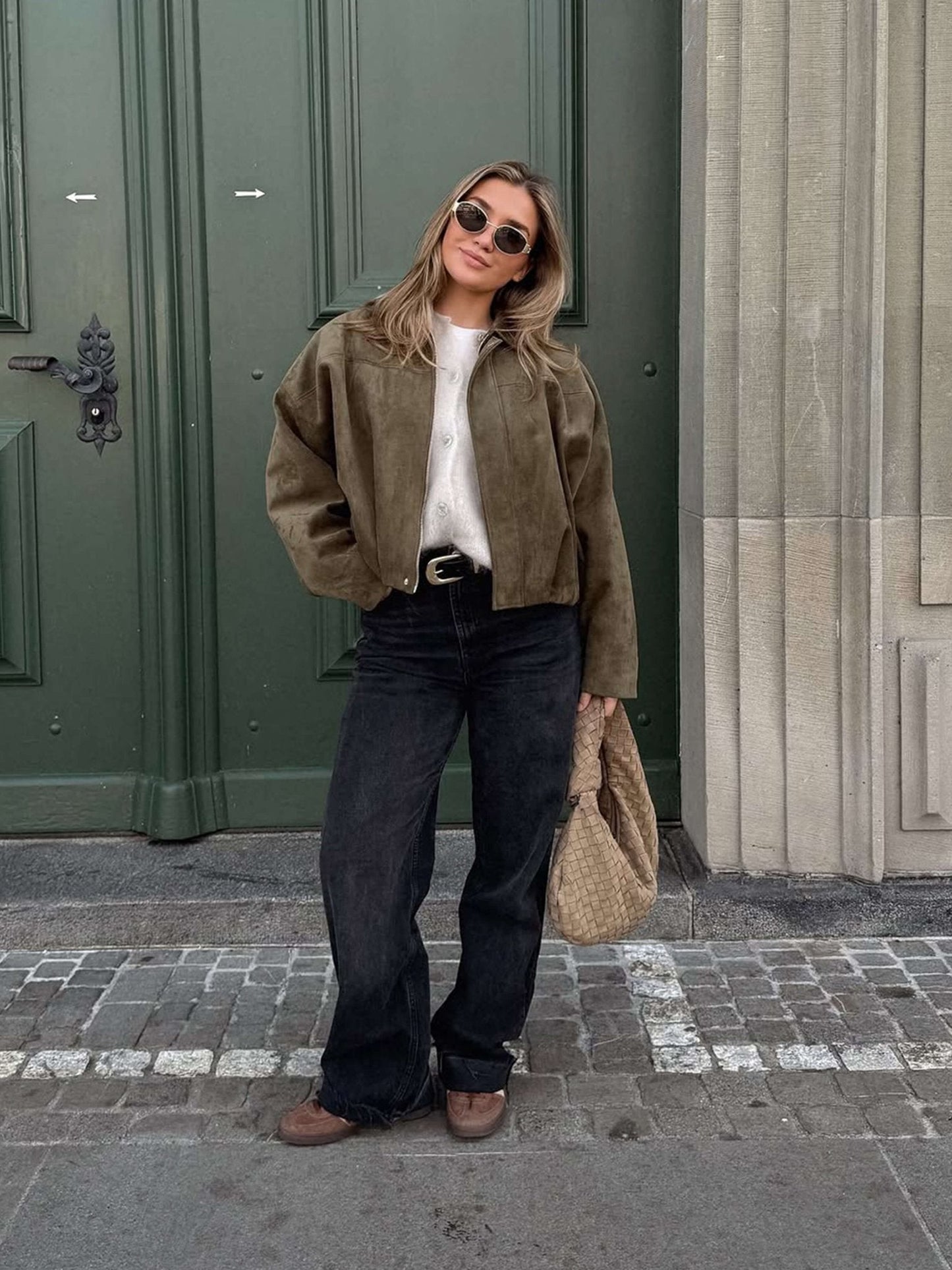 Lara | Suede Bomber Jacket - detail 01